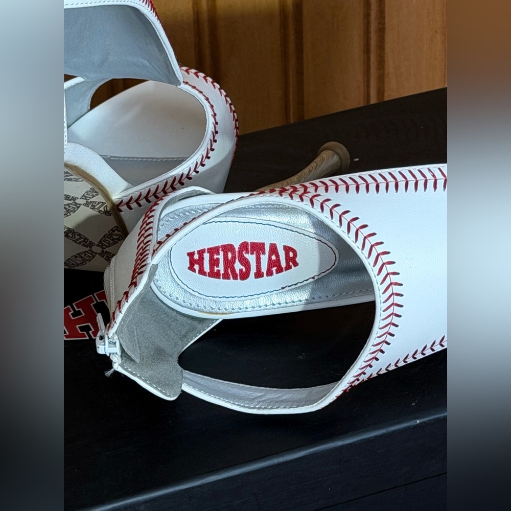 Women's Herstar Baseball Stiletto Heels Size 10 - Picture 4 of 12
